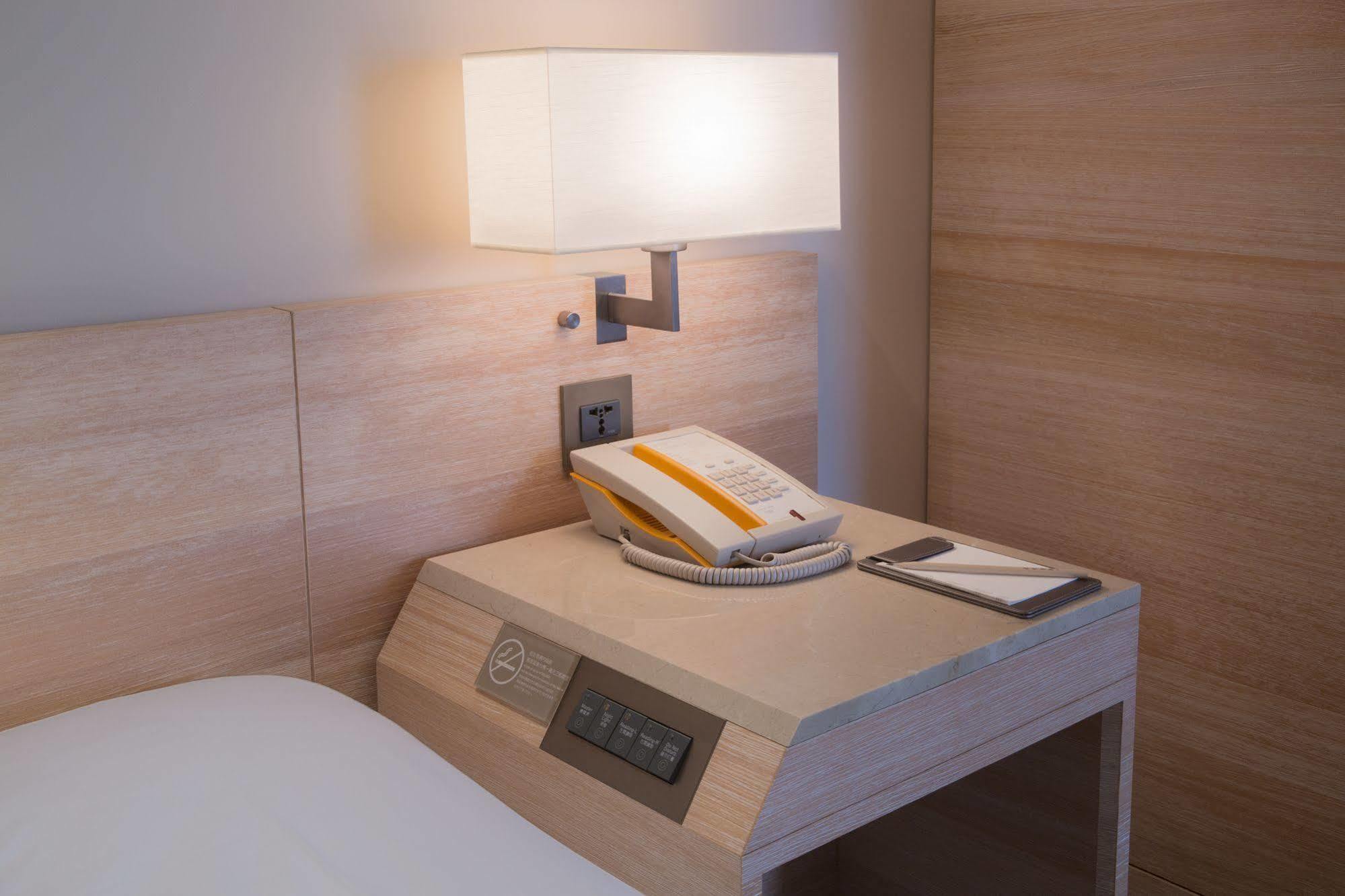 Hotel Cozzi Minsheng Taipei Eksteriør bilde